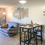 Les Jardins D'ys-9 By Interhome