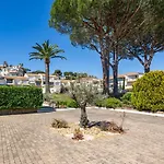 Les Jardins D'ys-9 By Interhome *